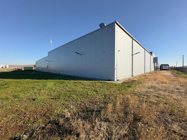 Hala 3026mp, teren 13653mp, Dumesti - 11