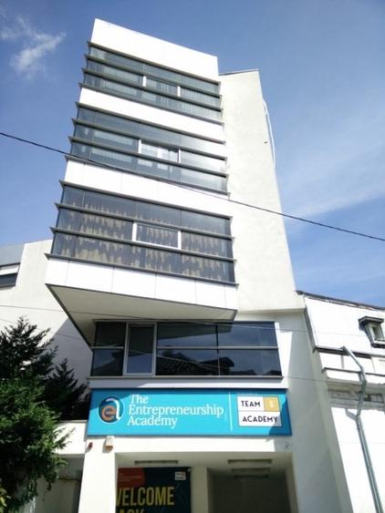 Cladire de birouri de vanzare Semilunei 4-6 - 21