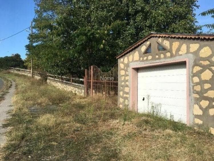 Casă cu 4 camere în Somova Casă cu 4 camere în Somova