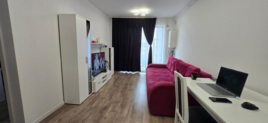 Apartament cu 2 camere decomandat, mobilat în Est