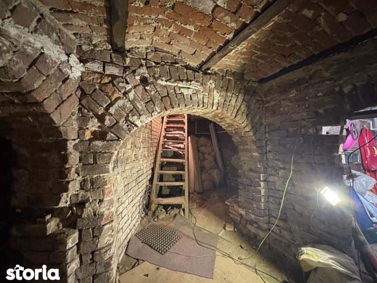 De vanzare: etaj 1 complet + subsol + mansarda | Zona Armeneasca - 2
