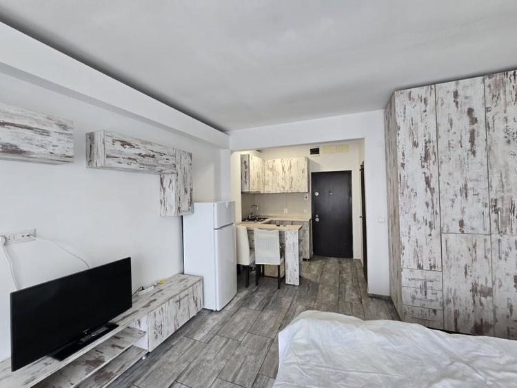 Studio de inchiriat - Compozitori - 2