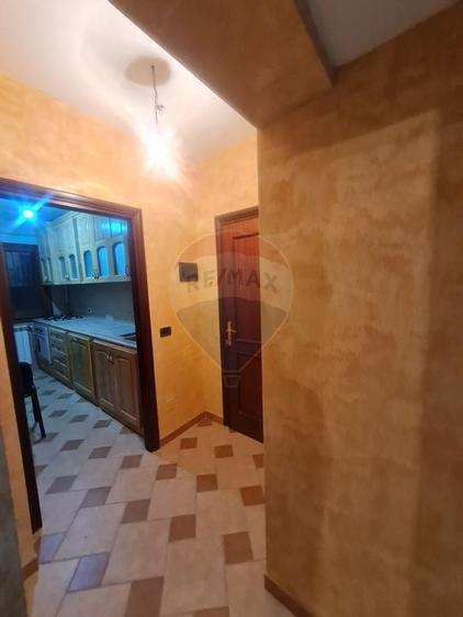 Spatiu de inchiriat in zona centrala - 4