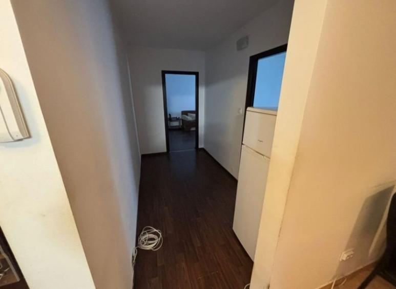 Podul de Fier-2 Camere Decomandat 50mp-bloc 81' - 4