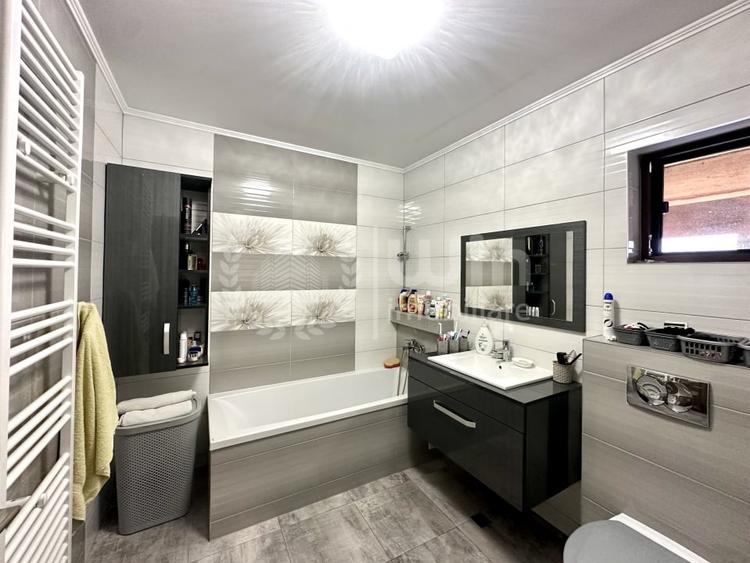 Duplex  157mp util | 410mp Teren | Parcari | Zona Corneliu Coposu - 10