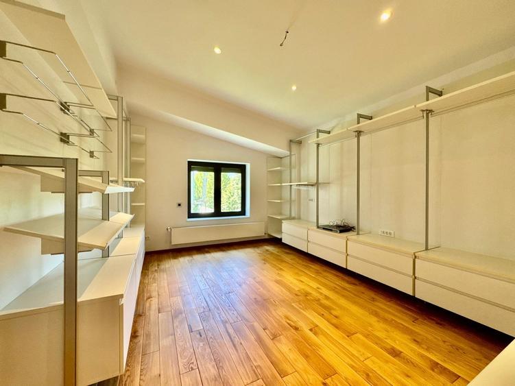 Vilă cu piscină în Pipera – Erou Iancu Nicolae | Oază de liniște și rafinament - 12