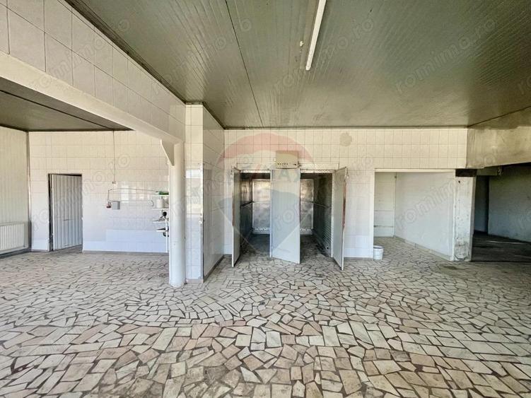 Spa?iu industrial / fosta fabrica de panificatie - 12