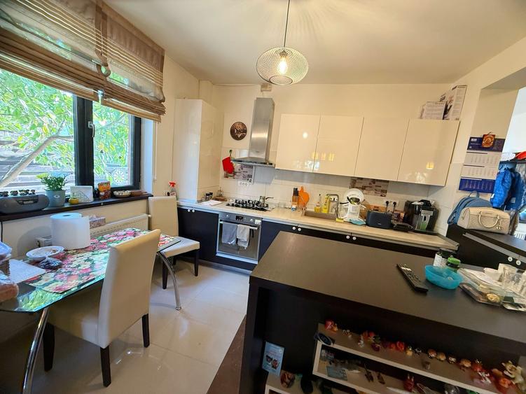 Duplex Mobilat / 4 Camere / 2 Bai / Teren 200 mp - 15