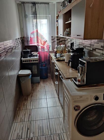 Vind apartament 2 camere - 2