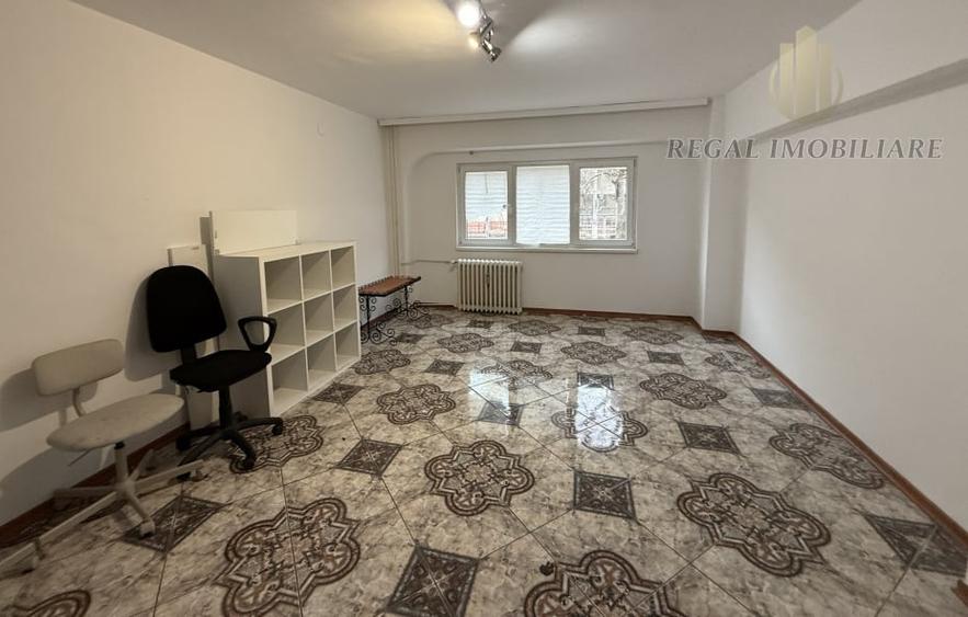 Spațiu Birou | Unirii- Muncii| Parter | 40 mp - 1