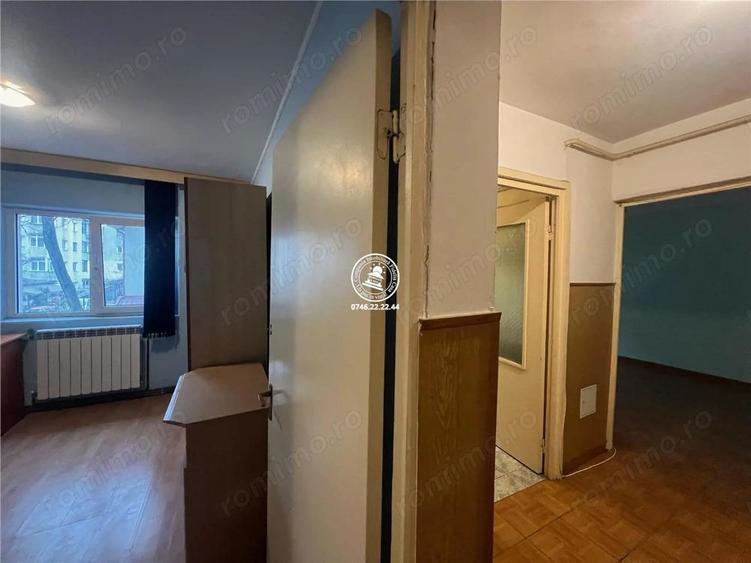 Apartament decomandat cu 2 camere in Nicolina 1, etajul 1 - 13