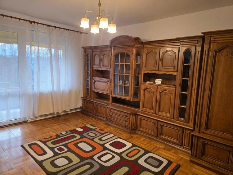 Inchiriere apartament cu 4 camere in Micalaca, Arad - 2