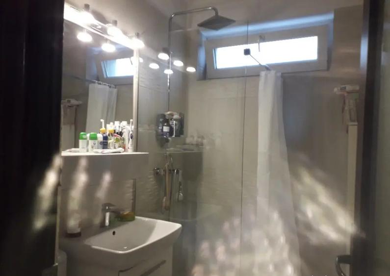 Apartament Cu 3 Camere Semidecomandate - Etaj 2 - Zona Ultracentral - 5