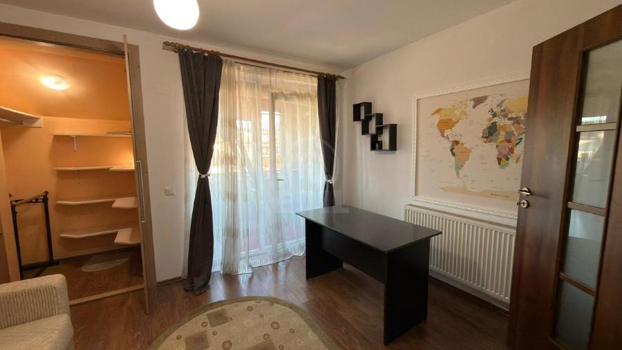 Apartament 3 camere semideccomandat zona Sub Cetate - 11