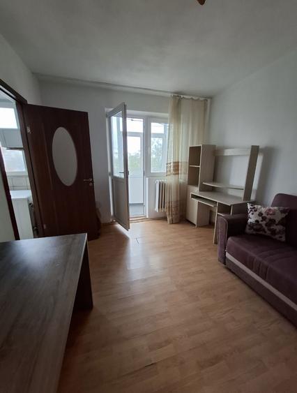 Garsoniera Tatarasi str.Eternitare bloc de apartamente - 6