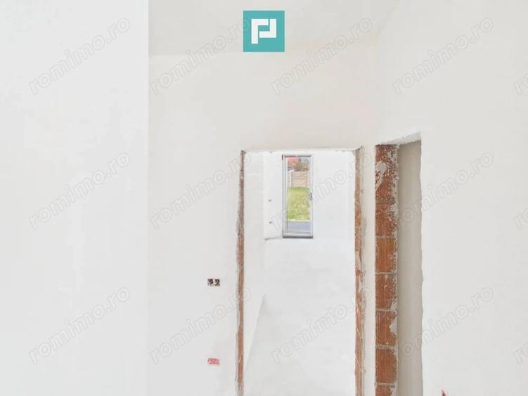Duplex spa?ios 102 mp utili, teren 350mp in Covaci - 3