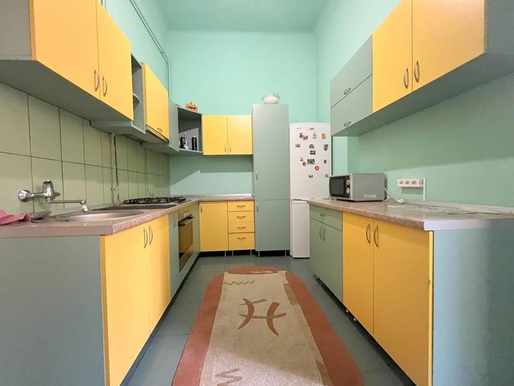 Apartament spațios, decomandat,  Neptun - 9