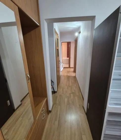 Inchiriez apartament cu 3 camere. - 5