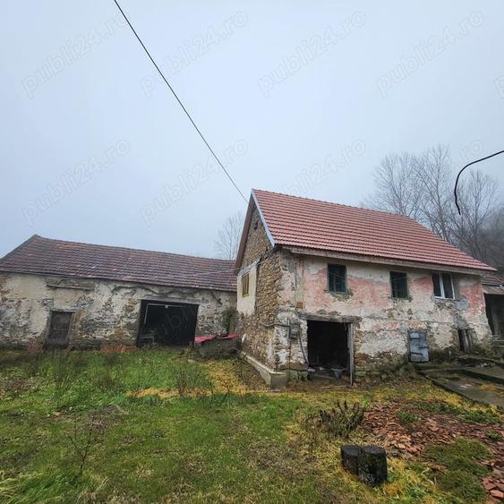 Casa de vanzare in Garli?te - 8