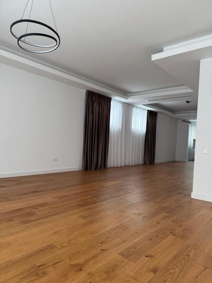 Vila Premium De Inchiriat | Pipera-Scoala Americana | 6 Camere - 3