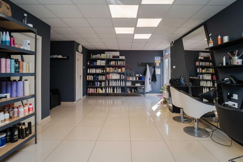 CLADIRE COMERCIALA CU SPATII OPEN SPACE - 18