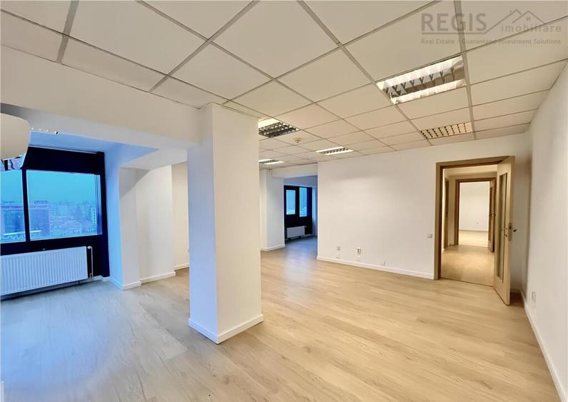 Etaje Renovate in Centrul Civic pentru Birouri de Inchiriat - 6