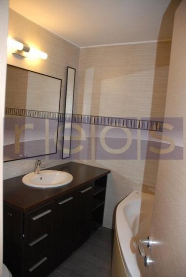 VANZARE3 CAMERE, Octavian Goga - Unirii - Nerva Traian renovat, mobilat - 12