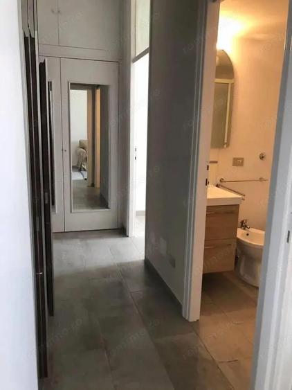 Apartament de vanzare de 2 camere in zona Gorjului aproape de metrou - 3