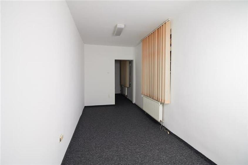 De vanzare spatii birouri in zona Libertatii - 5