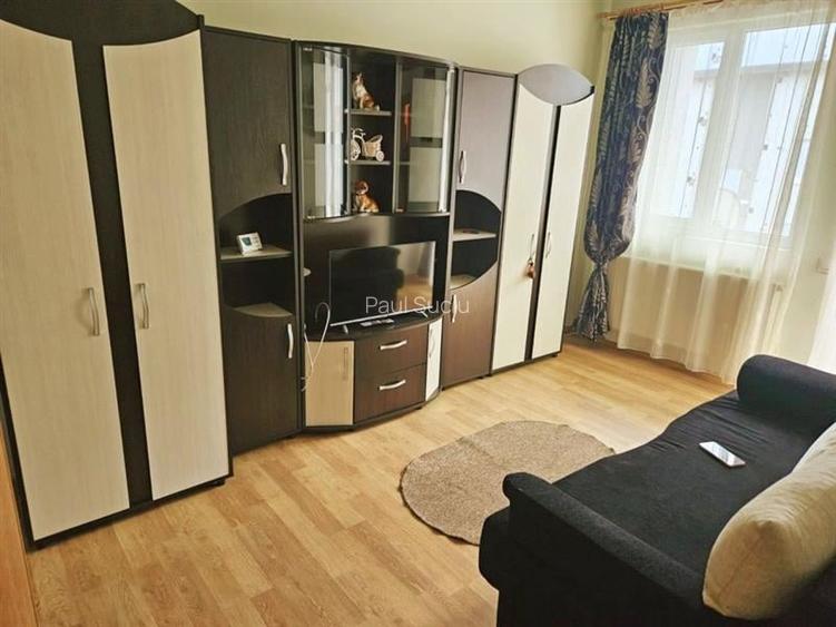 Garsonieră decomandată în Florești