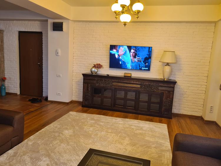 Descriere Duplex de Lux de Închiriat  Mamaia, Zona Butoaie 1200 euro - 7