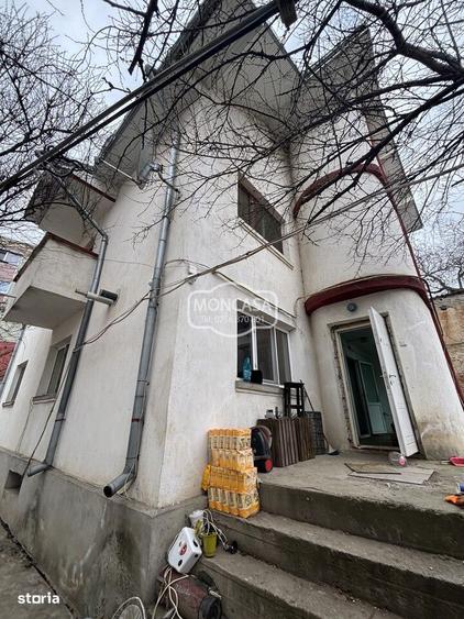 Vila zona Unirii , teren 300 mp - 1