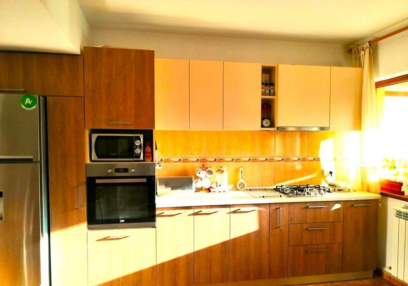 Zona Dorally, vila moderna D+P+E , 4 camere, demisol , mansarda, 400 mp teren - 7