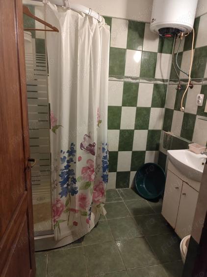 Casa pe col? cu teren 396 m2 ?i proiect de mansardare (reinnoibil) - 2