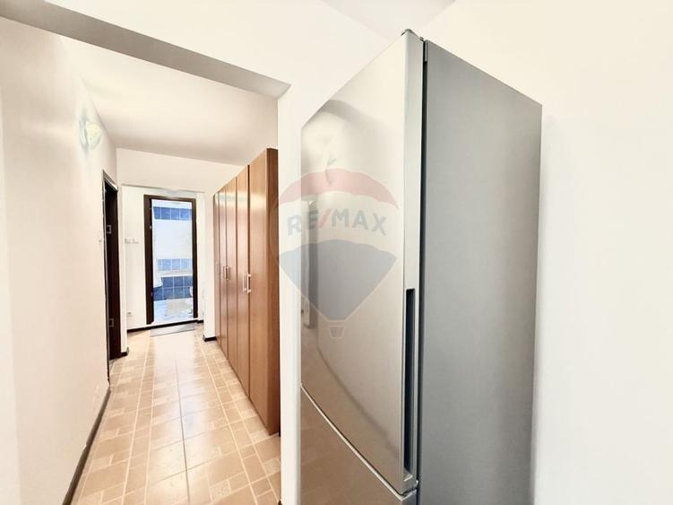 Apartament cu 3 camere de închiriat în zona Aparatorii Patriei - 10