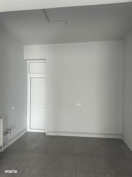 Campina - ultracentral - Spatiu comercial - 96mp - 8000 Lei/Luna - 2