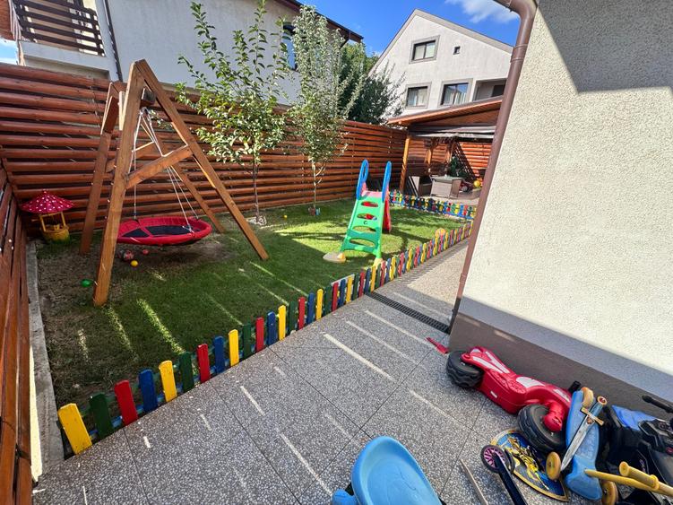 Casa P+1+M. 5 cam. Mobilata-Utilata complet. Teren 205mp - 5