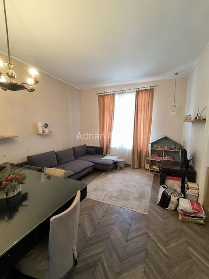 Apartament 3 camere in zona Banu Manta, boxa