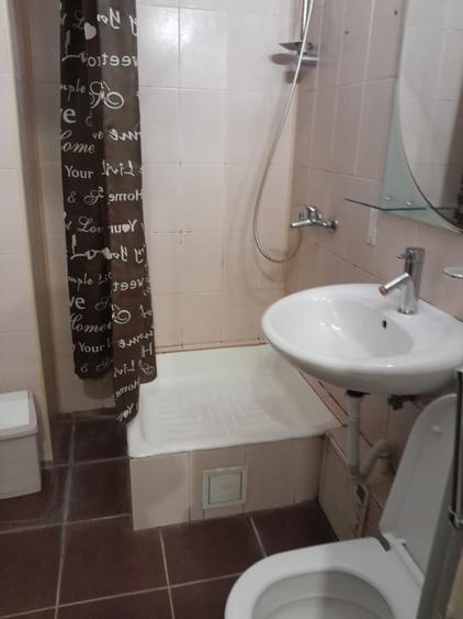 Apartament de ÎNCHIRIAT - 3 camere, decomandat, 76mp, etaj 1,bloc reabilitat - 7