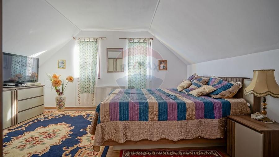 Comision 0 %! Casa de vanzare in Sacele, zona Cernatu! - 14