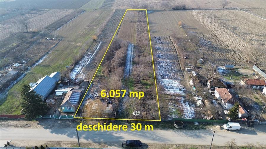 Teren 6.057 mp in Radulesti cu deschidere 30 metri la asfalt - 1