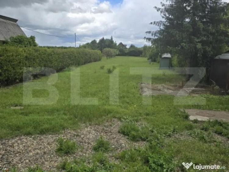 Teren intravilan 1250 mp, zona Aquastar - 1