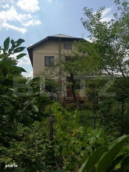 Casă cu 4 camere în Central