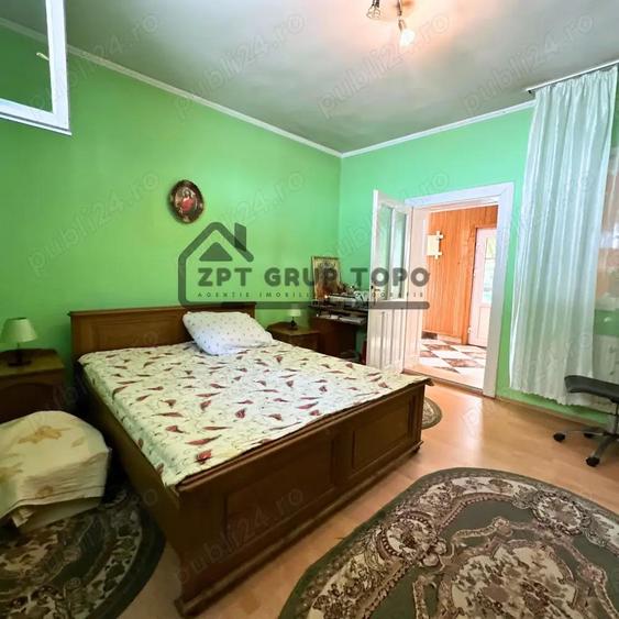 Casa de vanzare in centrul localitati Gurbediu. - 12