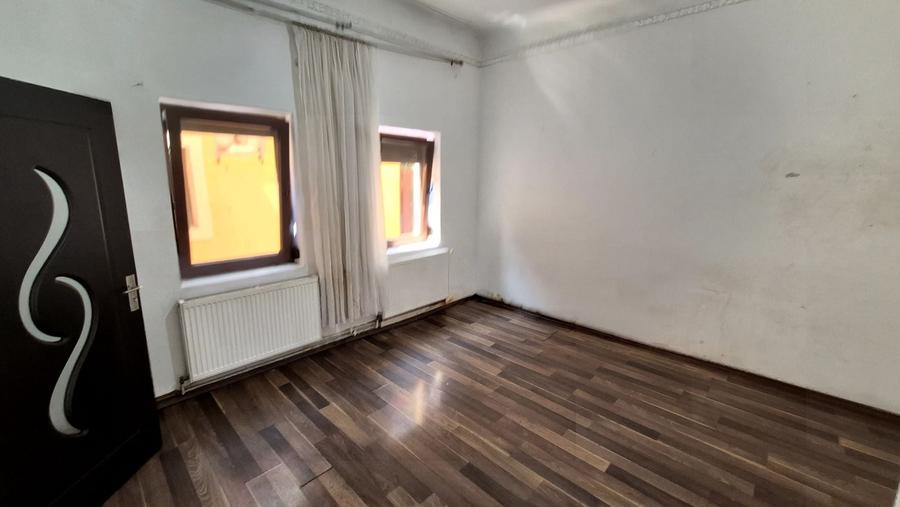 Casa Parter 43,40 mp + bucatarie anexa 13,40 mp - Parcul Carol - 4