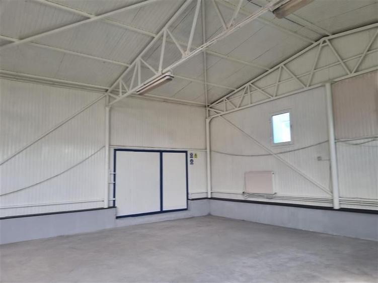 Hala Semicentral 17 kwa - 7