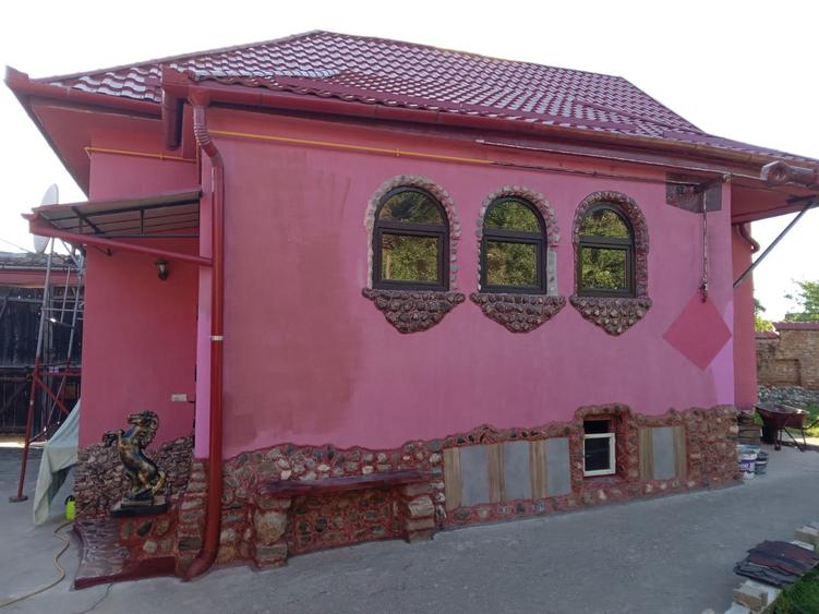 Casa de vanzare in Mohu - 1