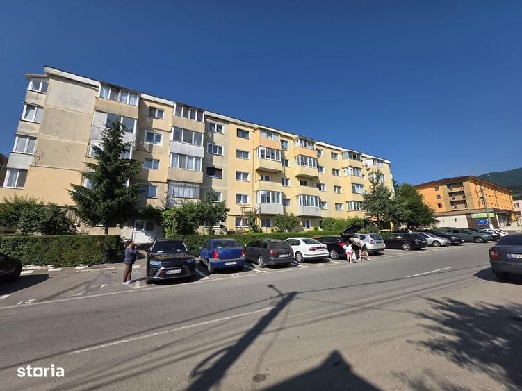 Apartament 2 camere decomandat , Codlea , Brasov - 2