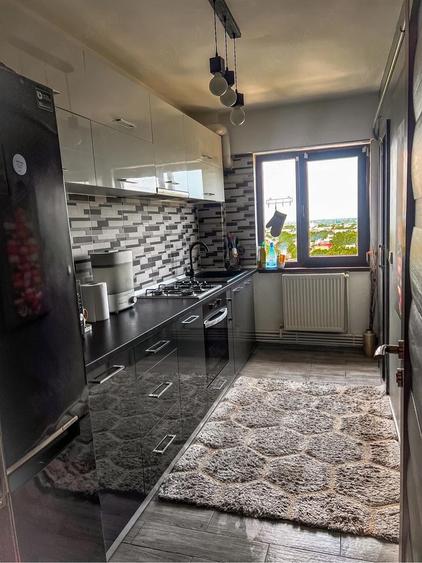 Apartament cu 2 camere de vanzare - 2