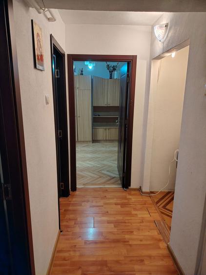 Apartament de vanzare - 4